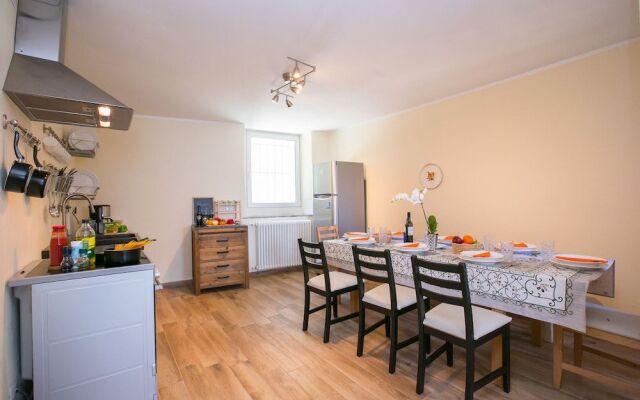 Plesio Rustico Panoramica