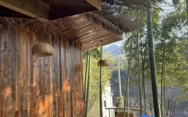 Yuanwu·TOWU Hot Spring Designer Meisu (Anji Yunshang Grassland Store)
