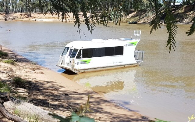 Moama on Murray River Cruisers