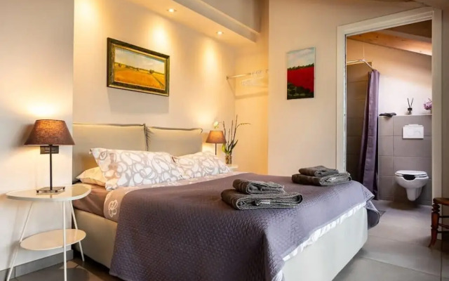 Family Friendly Italian Lakes Holiday Rental With Pool