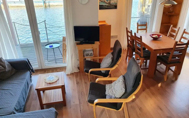 Hausboot in Barth am Barther Bodden