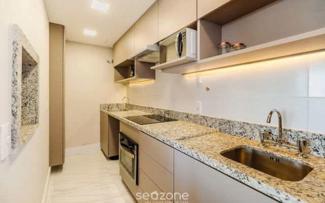 Loft de Luxo c/bela Vista no Petrópolis AHO1402