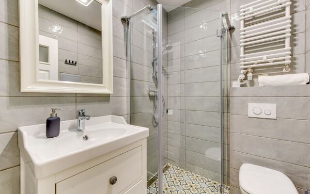 Indygo Apartments by Renters