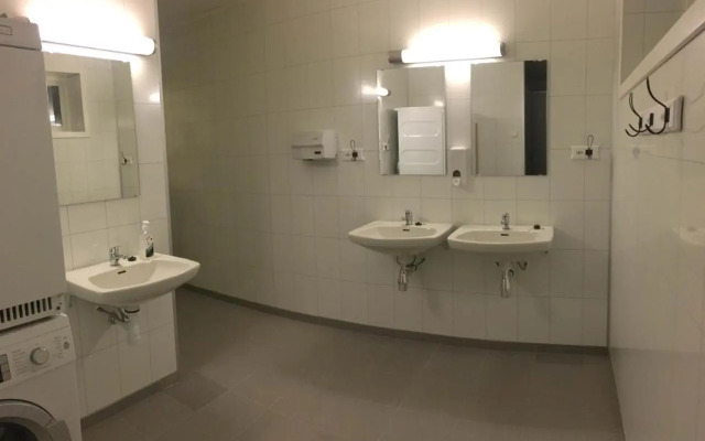 Midnattsol Rom Og Hytter