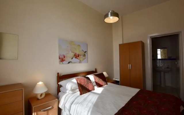 Marlborough Sea View Holiday Apartments