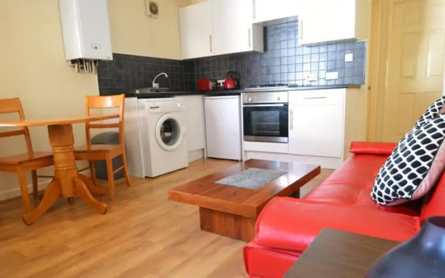 5 Cambrian Place