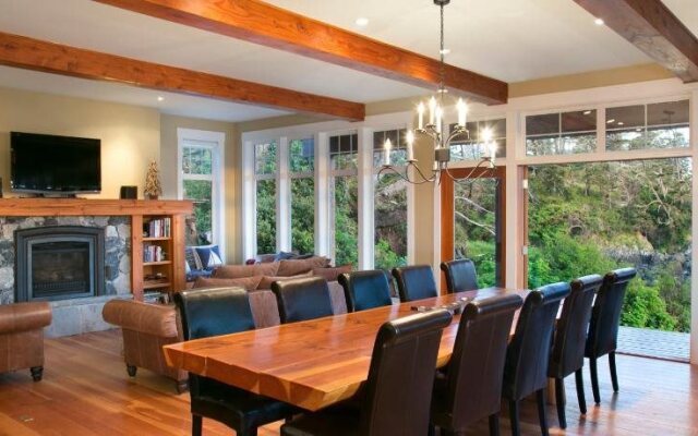 Black Rock Beach House