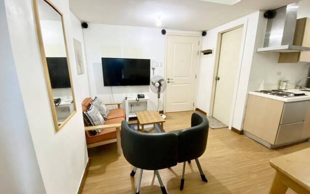 Stay At Azure urban beach residents