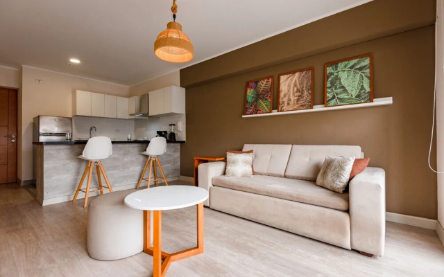 Trendy Host MID - Miraflores