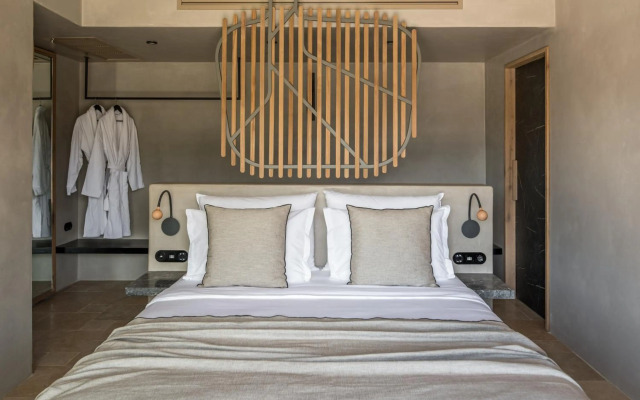 Acro Wellness Suites - Adults Only