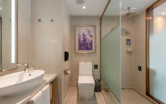 Lavande Hotel (Guangzhou Panyu Shiqiao Metro Station, Dabei Road)