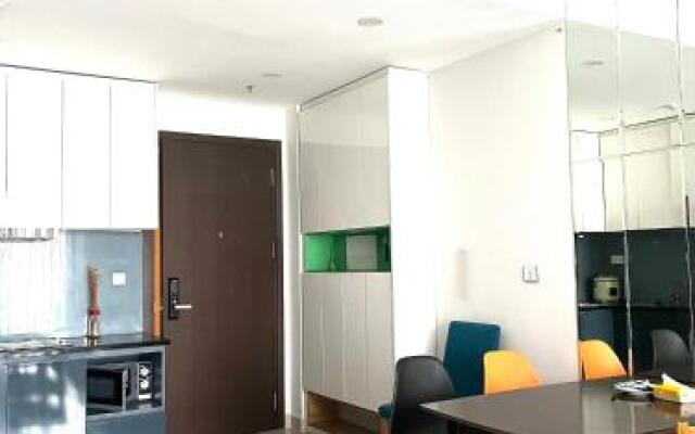 KIRAKUAN PARKVIEW 2BR Pool/Gym/Balcony