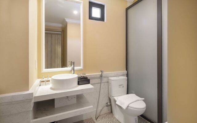 Bella Merry Hotel and Apartment