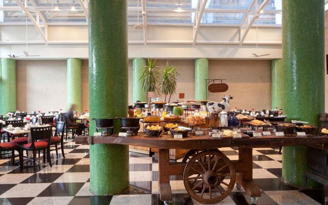 Estanplaza International