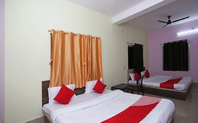 Hotel Savasi By OYO Rooms