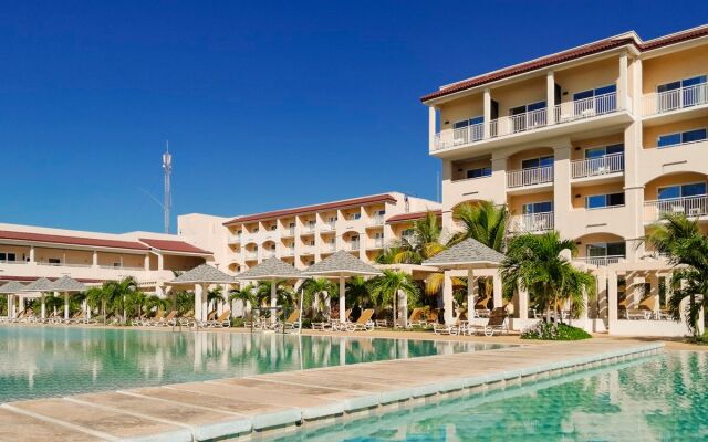 Grand Memories Holguin