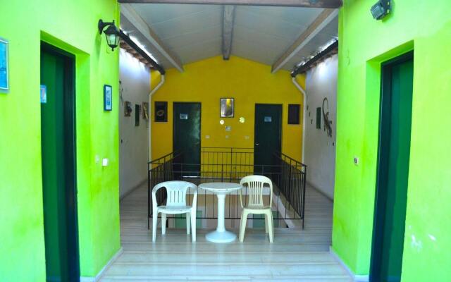 Comfy Hostel Studios