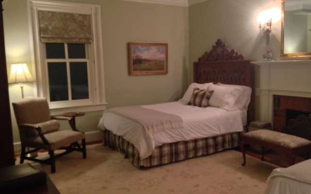 The Inn at Mount Vernon Farm