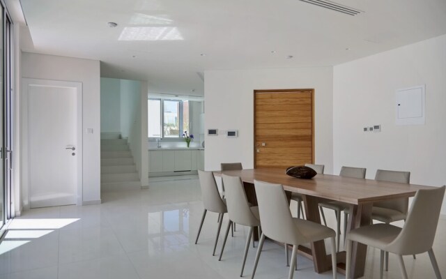 Sunrise Seaview Villas