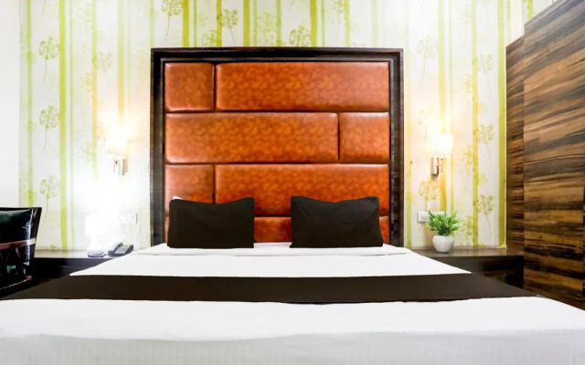 Townhouse 900 Hotel Surya Palace