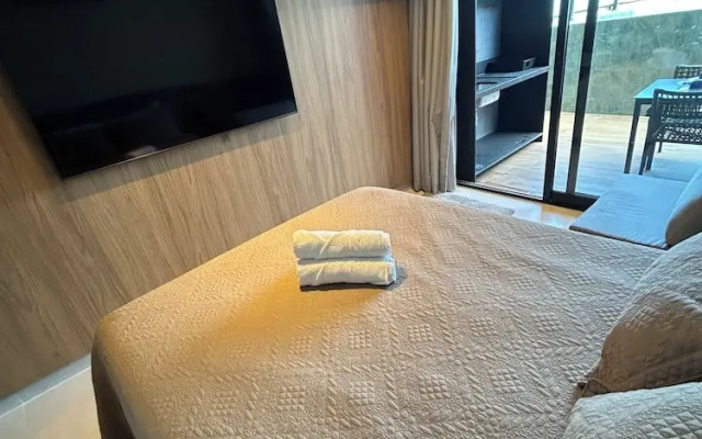 Melhores Flats - Piscina privativa