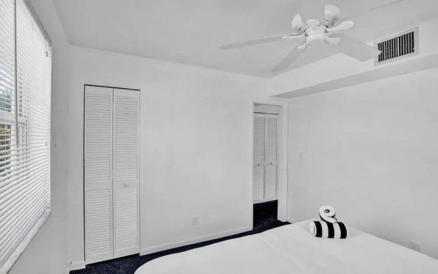 Marine Villas 5 in Hollywood