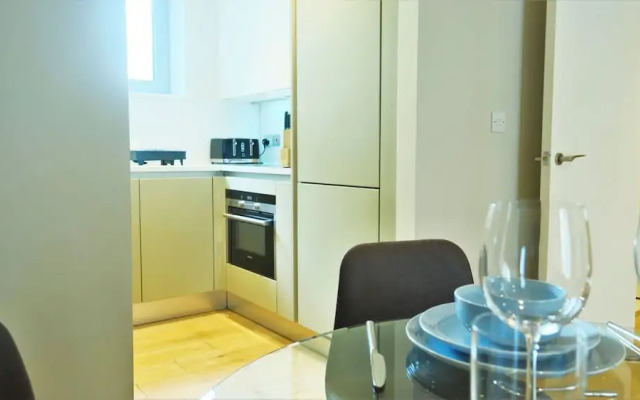 Spacious Elegant Apartments in Southbank
