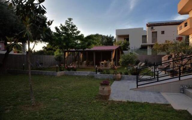 Aparthotel 4 Stars Daratsos