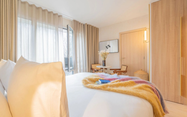 Yuna Porte Maillot - ApartHotel