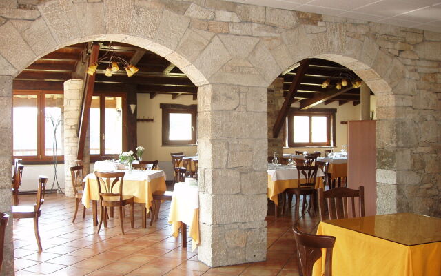 Hotel Balneario Rio Pambre