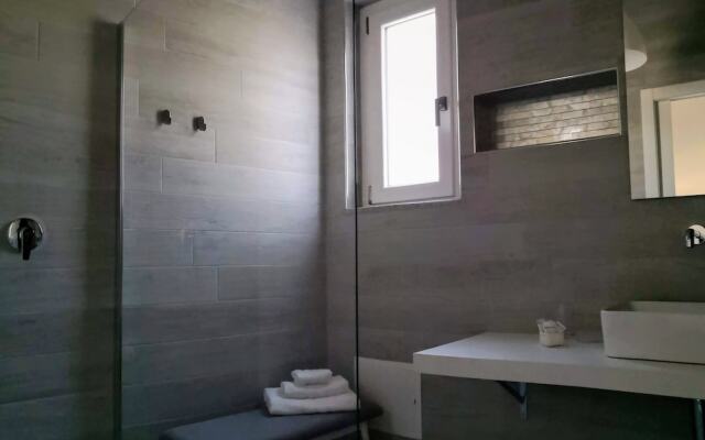 Ikebana Villas Porto Pino Beach