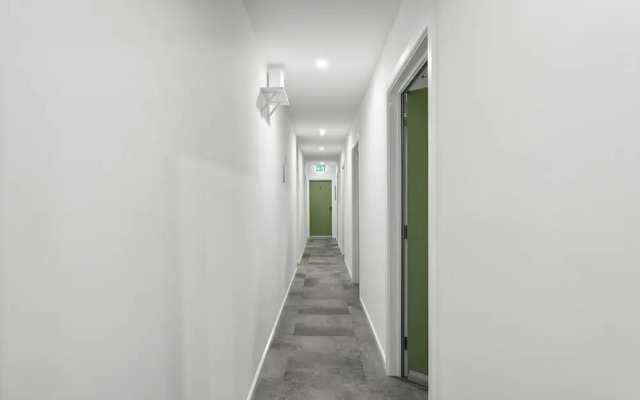 Cozy Stays - Private Rooms