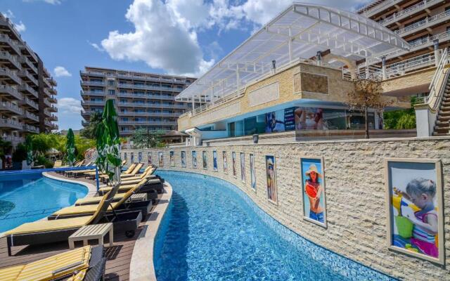 Phoenicia Holiday Resort