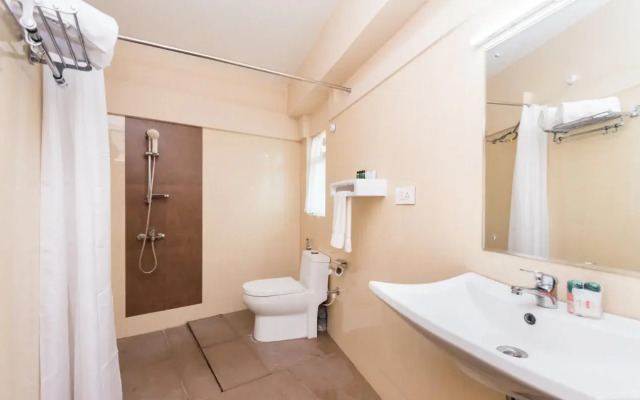 Central Courtyard Boutique Resort