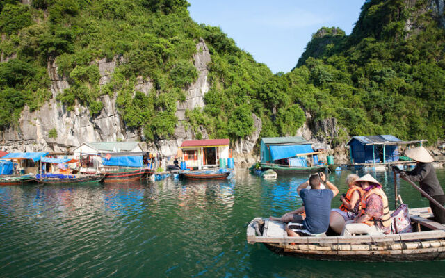 Garden Bay Cruise