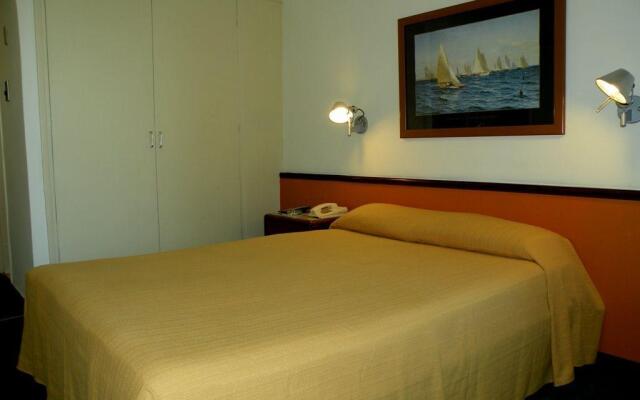 Austral Hotel