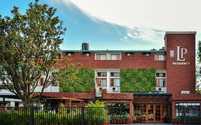 Hotel LP Residency