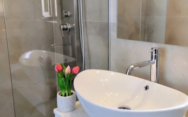 Oinolithos Luxury Villas