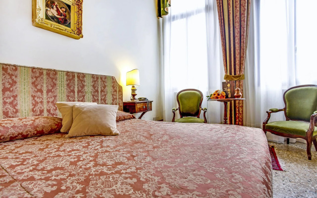 Palazzo Schiavoni Residenza d’Epoca