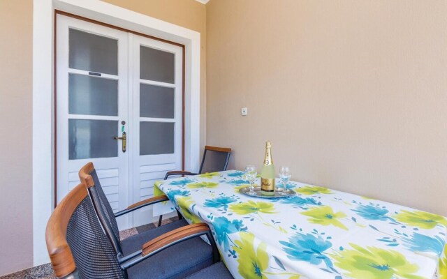 Amazing Home in Banjol With Wifi and 3 Bedrooms