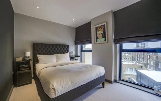 Modern 2bed W/balcony Sleeps 6 in Hackney