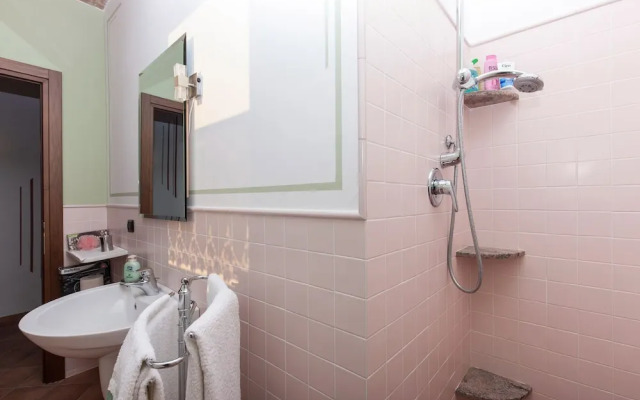 The Grape Pergola House