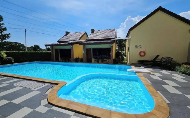Cottage Pine Rayong