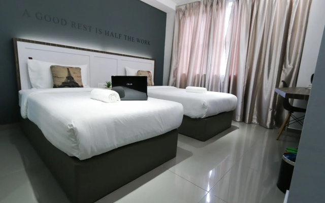 Hotel 99 - Kota Kemuning