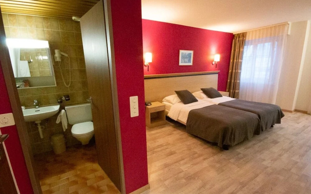 Hotel De La Vieille Tour