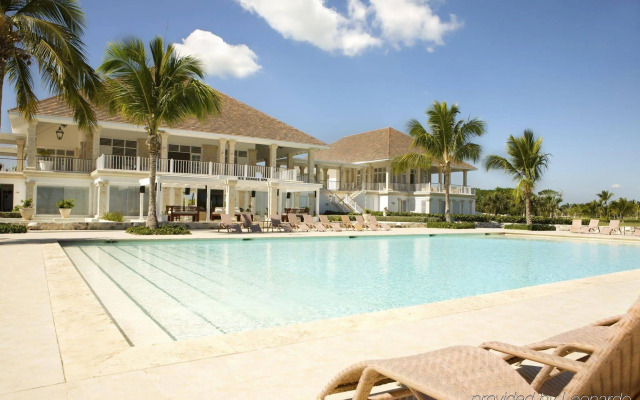 Four Points by Sheraton Puntacana Village