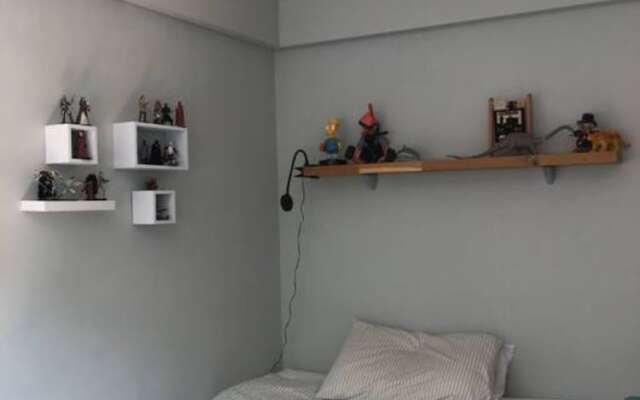 2 Bedroom Flat In Farringdon