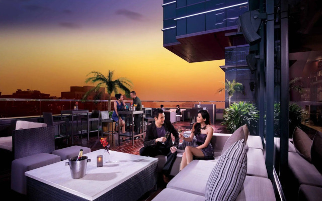 StarWorld Hotel