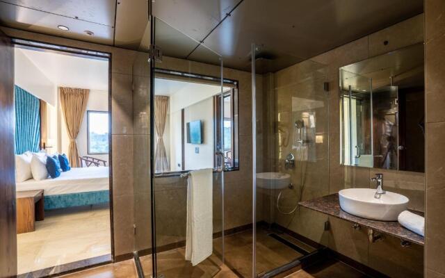 Mastiff Grand The Sia Palace Suites & Banquets, Khopoli (Nr. Imagica)