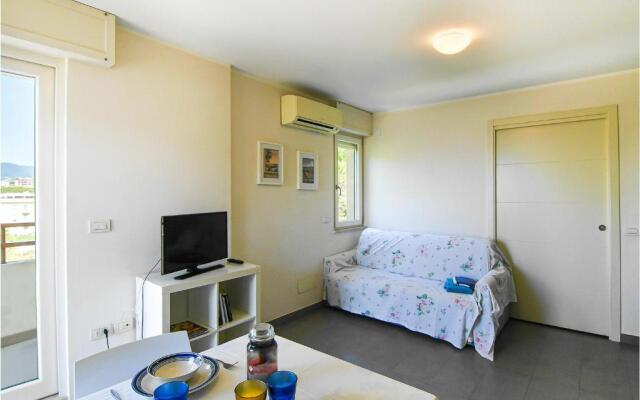 Nice apartment in Lavagna with 2 Bedrooms and WiFi